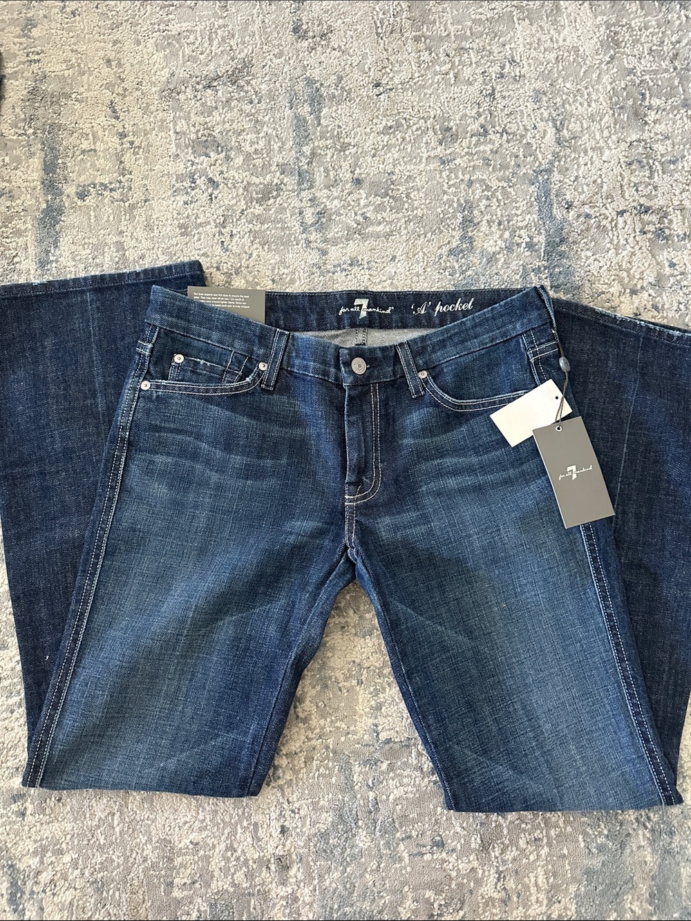 7 For All Mankind A Pocket Jeans - Picture 2 of 5